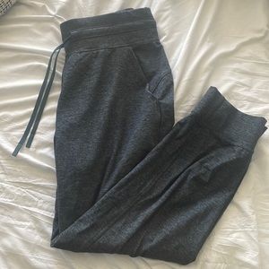 Lululemon joggers